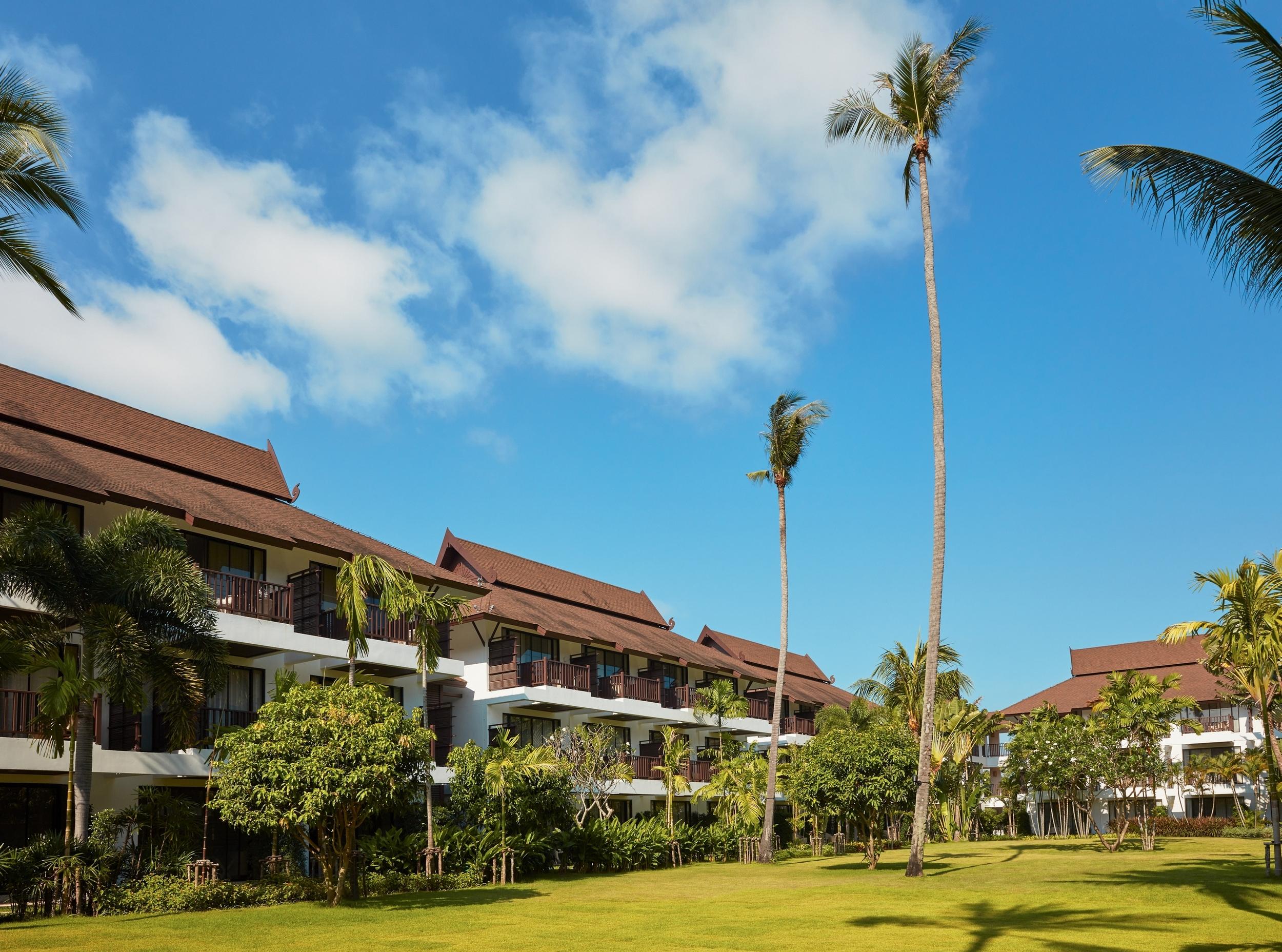 Hotel Amari Koh Samui Chaweng  Esterno foto The Royal Paradise Hotel & Spa
